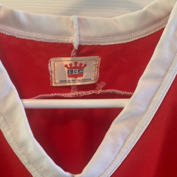 Vintage 1970s GCK Blank Red
Mens Hockey Team JERSEY Measurements In Description - Picture 6 of 8